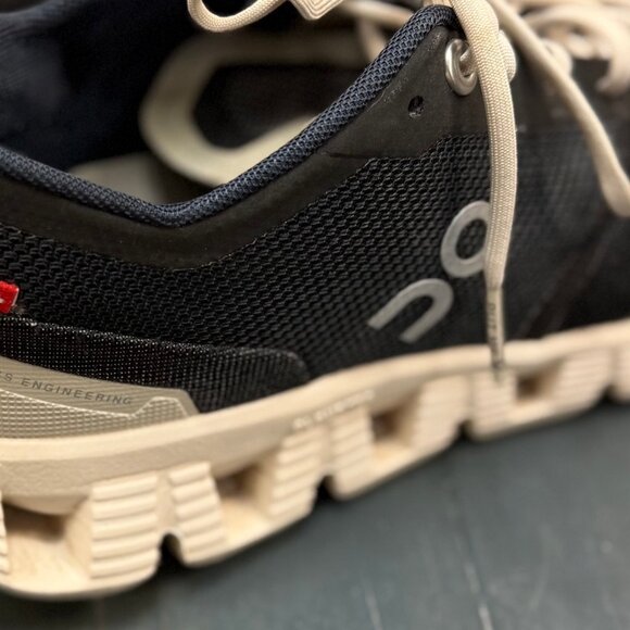 ON CLOUD X BLACK Women Size 7.5 Runnng Shoe - Picture 9 of 14
